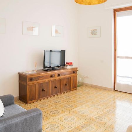 093 - Casa Panorama, Vista Mare E Vista Portofino, 500 Metri Centro Di Chiavari, Posto Auto Gratis Incluso Daire Dış mekan fotoğraf