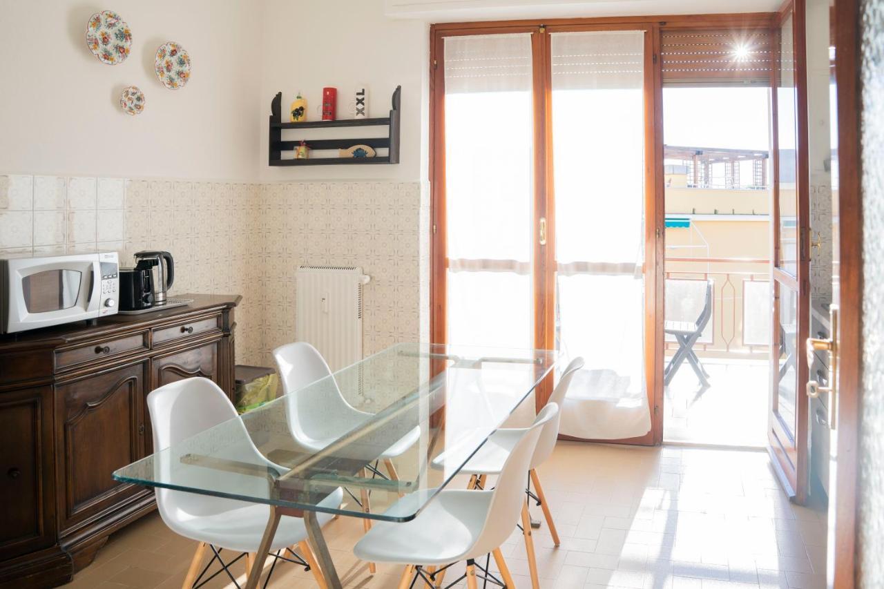 093 - Casa Panorama, Vista Mare E Vista Portofino, 500 Metri Centro Di Chiavari, Posto Auto Gratis Incluso Daire Dış mekan fotoğraf