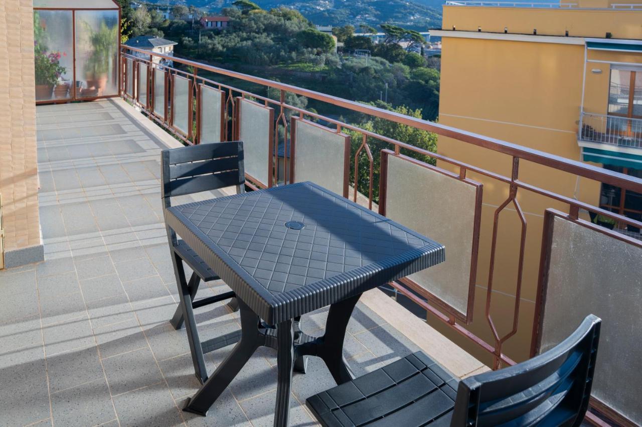 093 - Casa Panorama, Vista Mare E Vista Portofino, 500 Metri Centro Di Chiavari, Posto Auto Gratis Incluso Daire Dış mekan fotoğraf