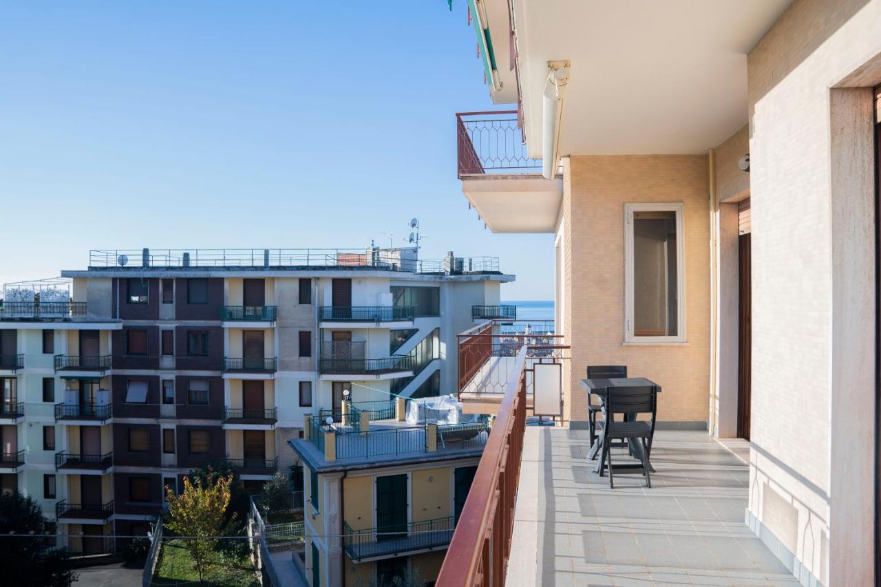 093 - Casa Panorama, Vista Mare E Vista Portofino, 500 Metri Centro Di Chiavari, Posto Auto Gratis Incluso Daire Dış mekan fotoğraf