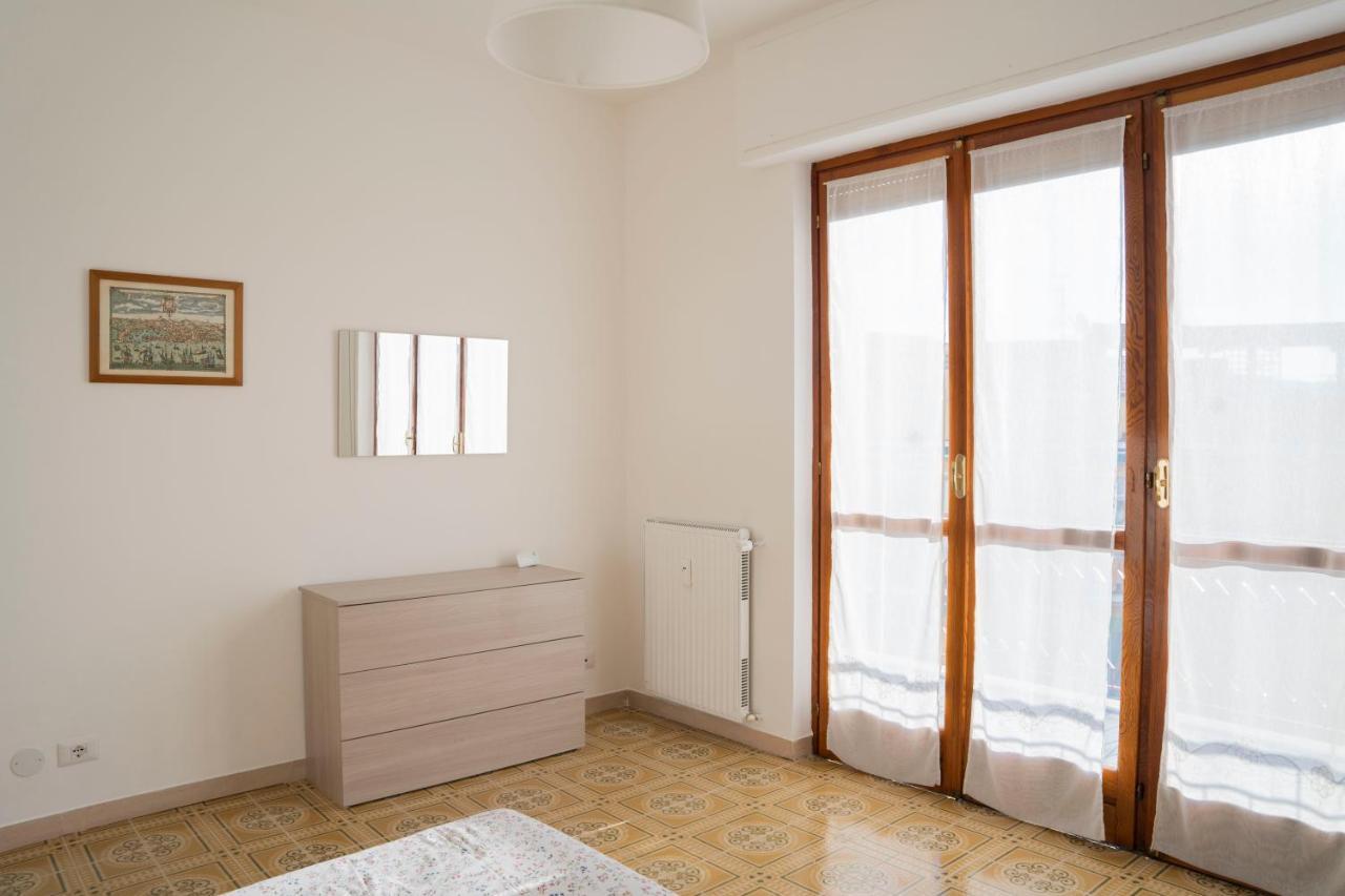093 - Casa Panorama, Vista Mare E Vista Portofino, 500 Metri Centro Di Chiavari, Posto Auto Gratis Incluso Daire Dış mekan fotoğraf